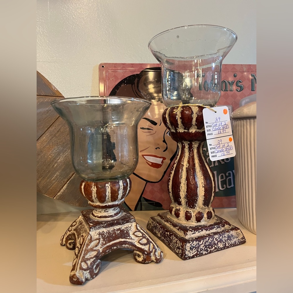 Set of candle holders